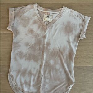 Cupio Tie Die Peach and white Top